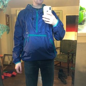 Vintage Blue Windbreak